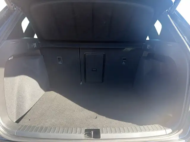 Cupra Ateca view 10