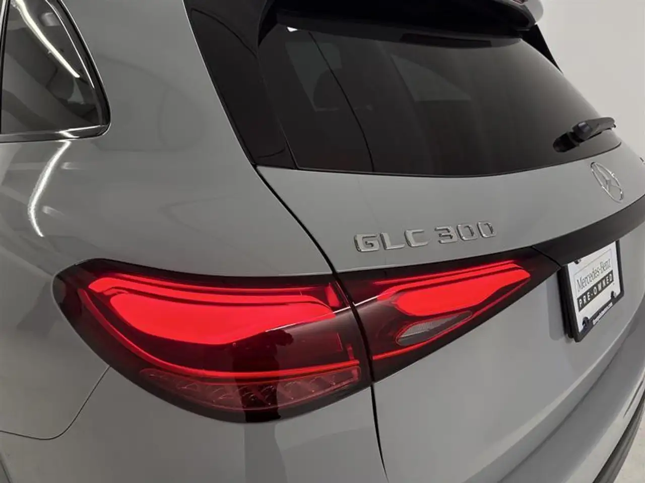 Mercedes-Benz GLC снимка Mercedes-Benz GLC