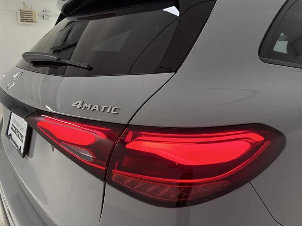 Mercedes-Benz GLC снимка Mercedes-Benz GLC