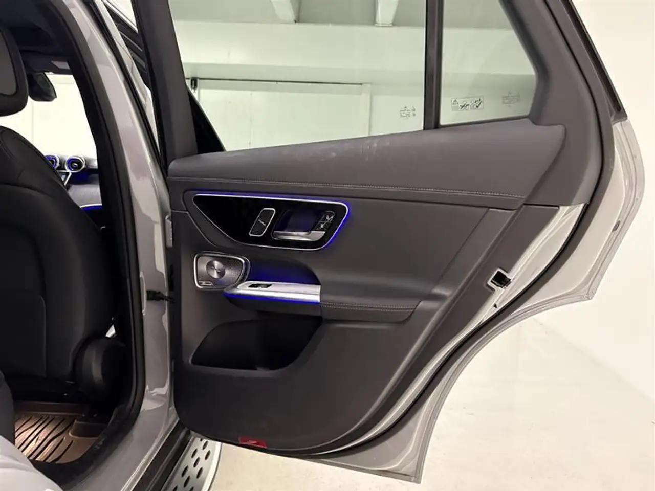 Mercedes-Benz GLC снимка Mercedes-Benz GLC