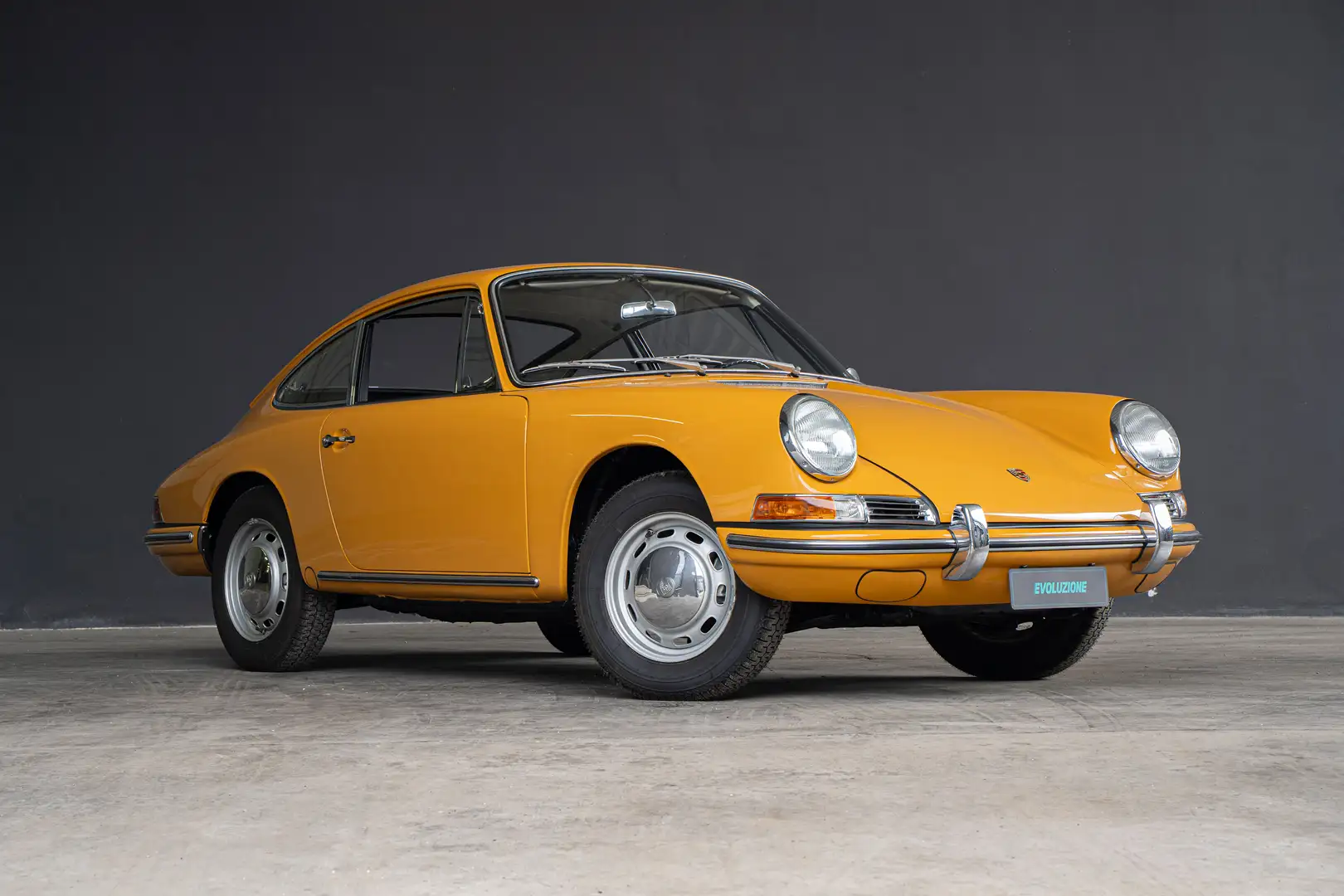 Porsche 912 - 1