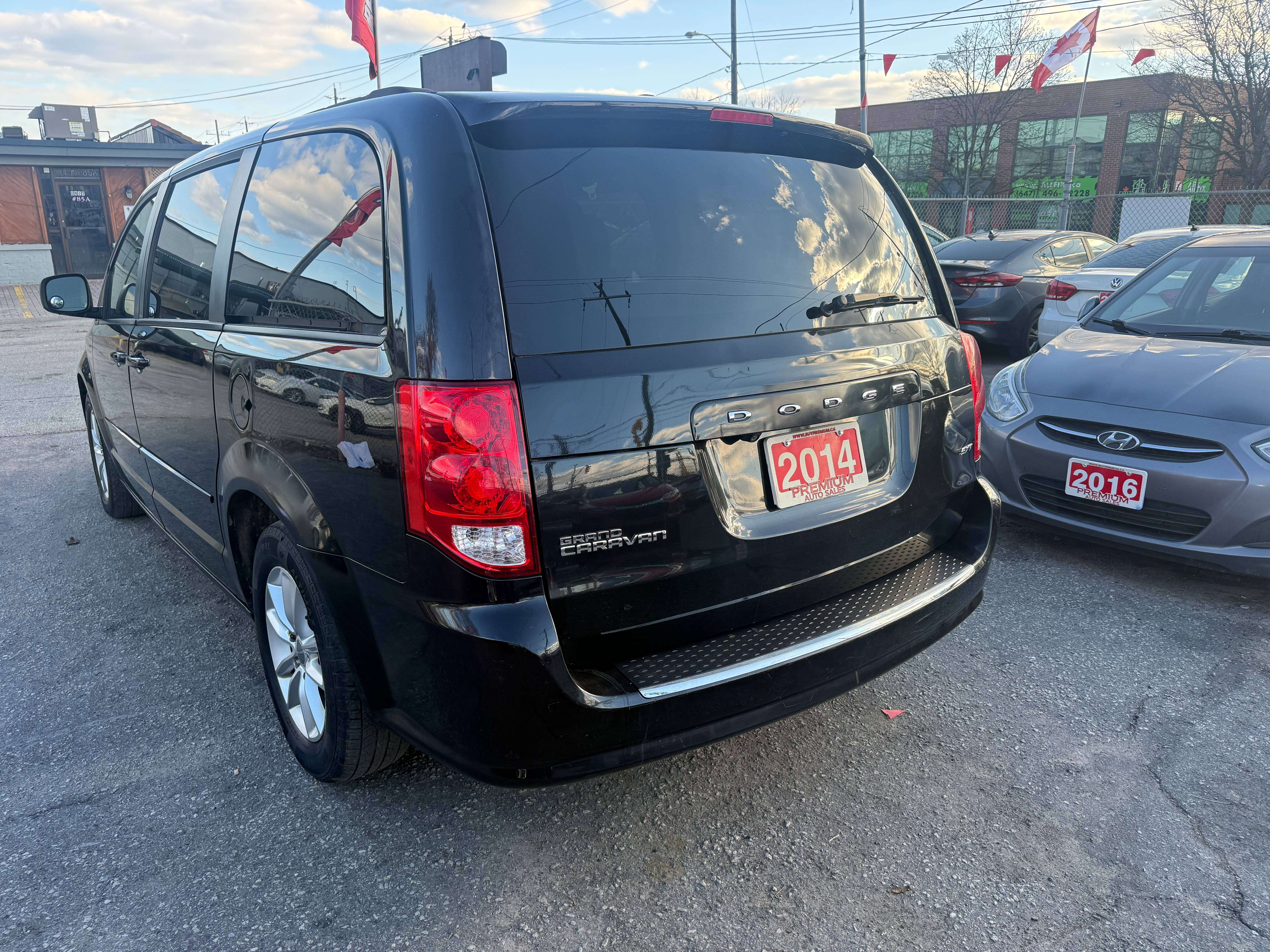 2014 Dodge Grand Caravan Passenger Van