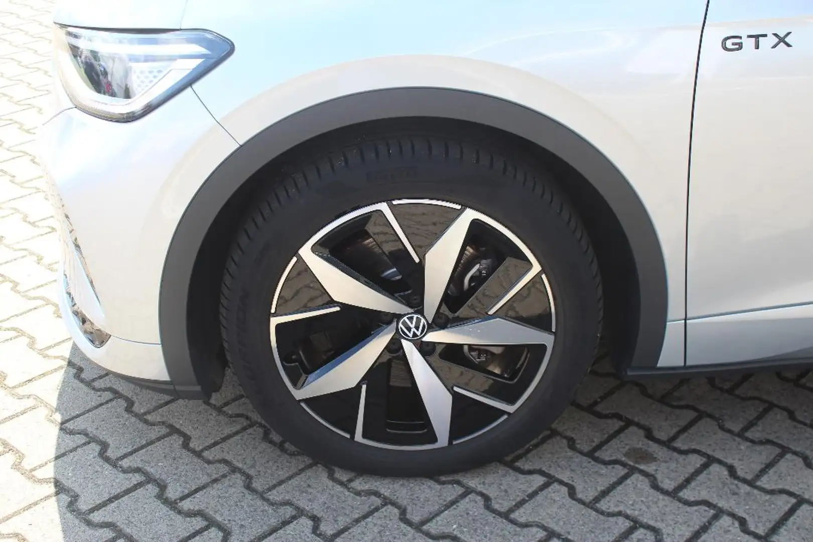 Volkswagen ID.5 GTX 4x4 Wärmepumpe Argintiu - 2