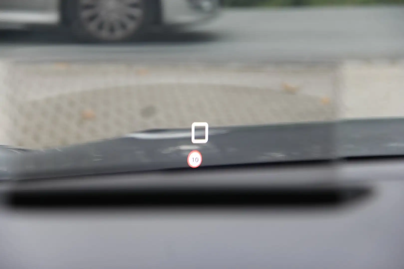 Citroen C4 MAX HUD LED NAV CAM 18Z 360Grad CAM Gris - 2