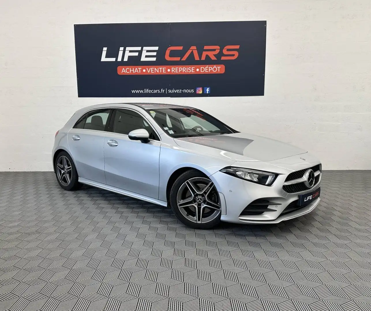 Mercedes-Benz A 220 (W177) 220d 190ch AMG Line 8G-DCT 2019 1ère main e Gris - 2