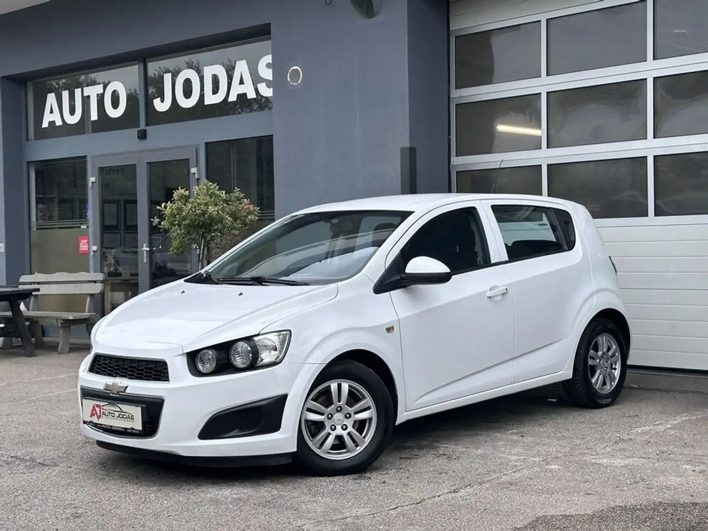 Chevrolet Aveo 1.3 D ECO LT **Bluetooth/Tempomat** Weiß - 2