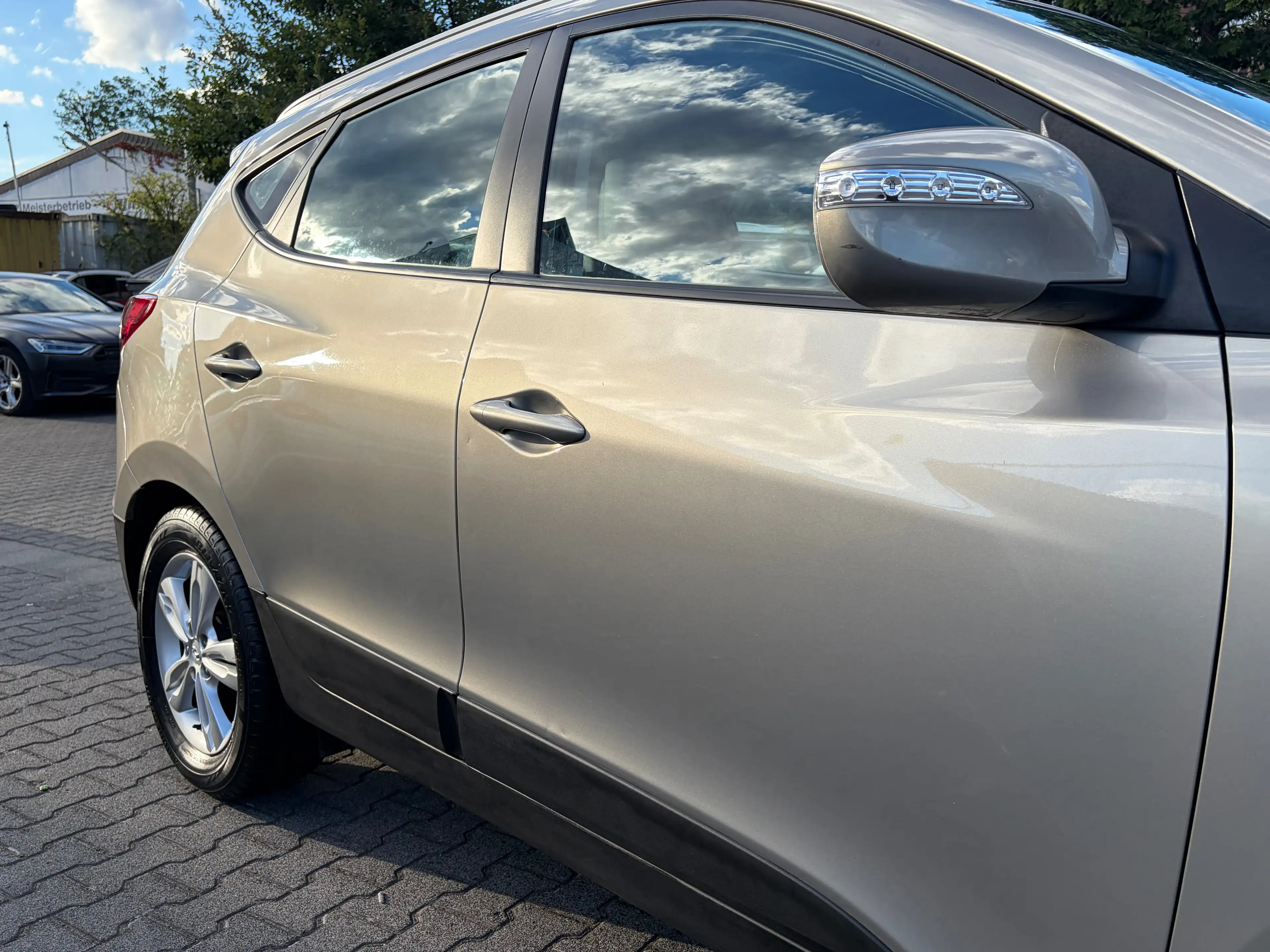 Hyundai iX35 Style 2WD*Automatik*HU/AU Neu*T.Leder* — photo 14