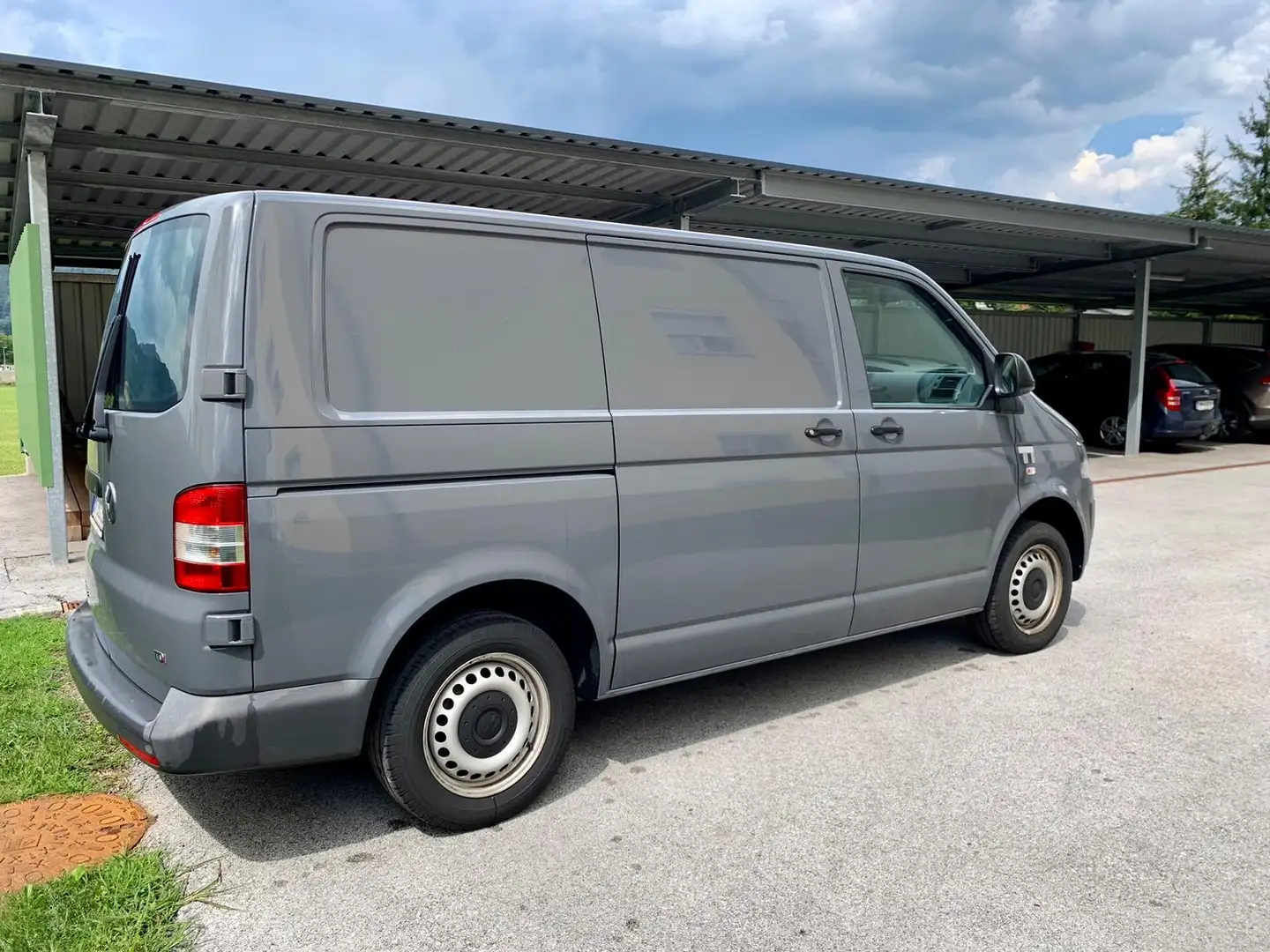 Volkswagen T5 Kastenwagen - 2