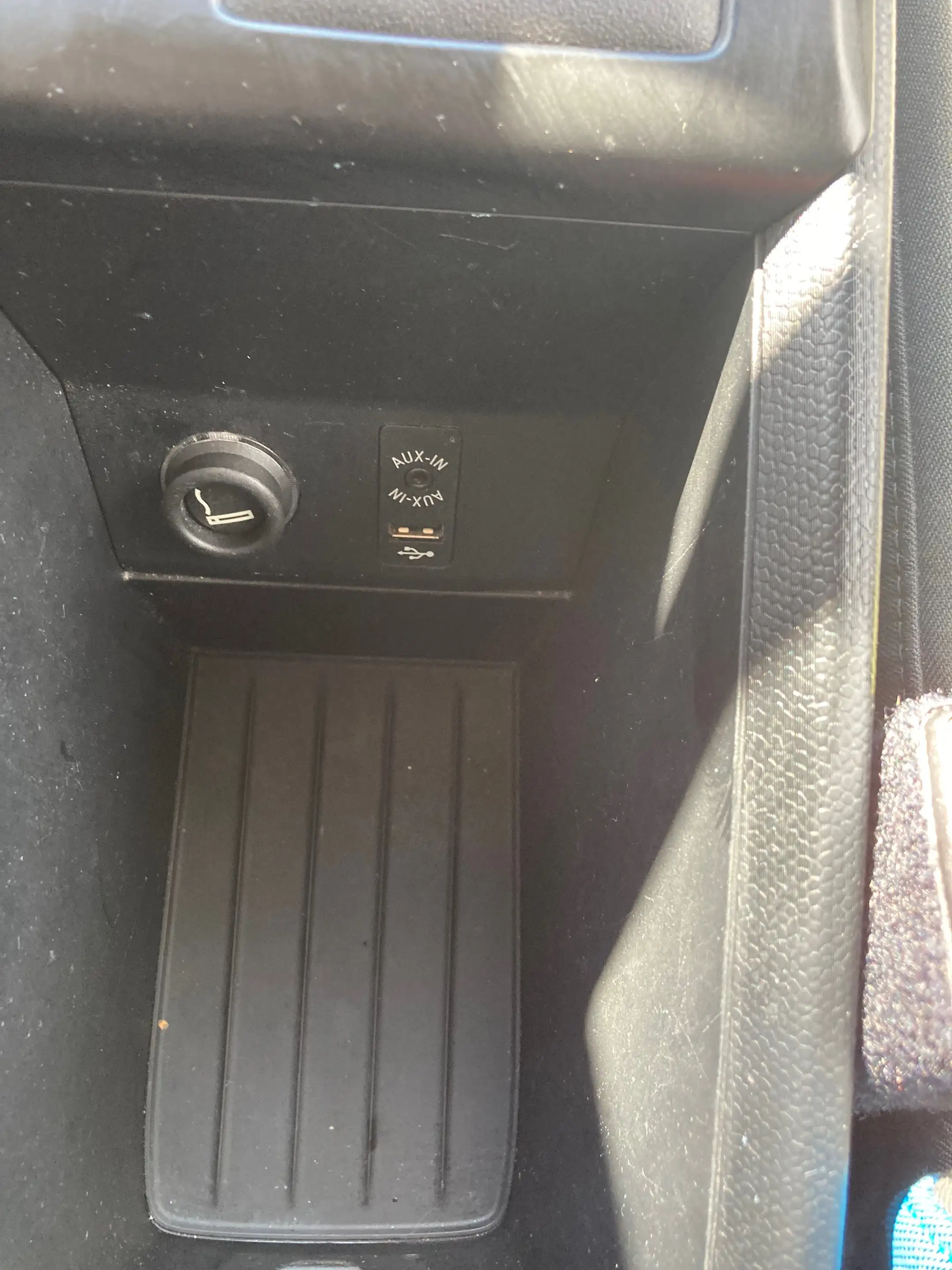 BMW i3 REX — photo 19