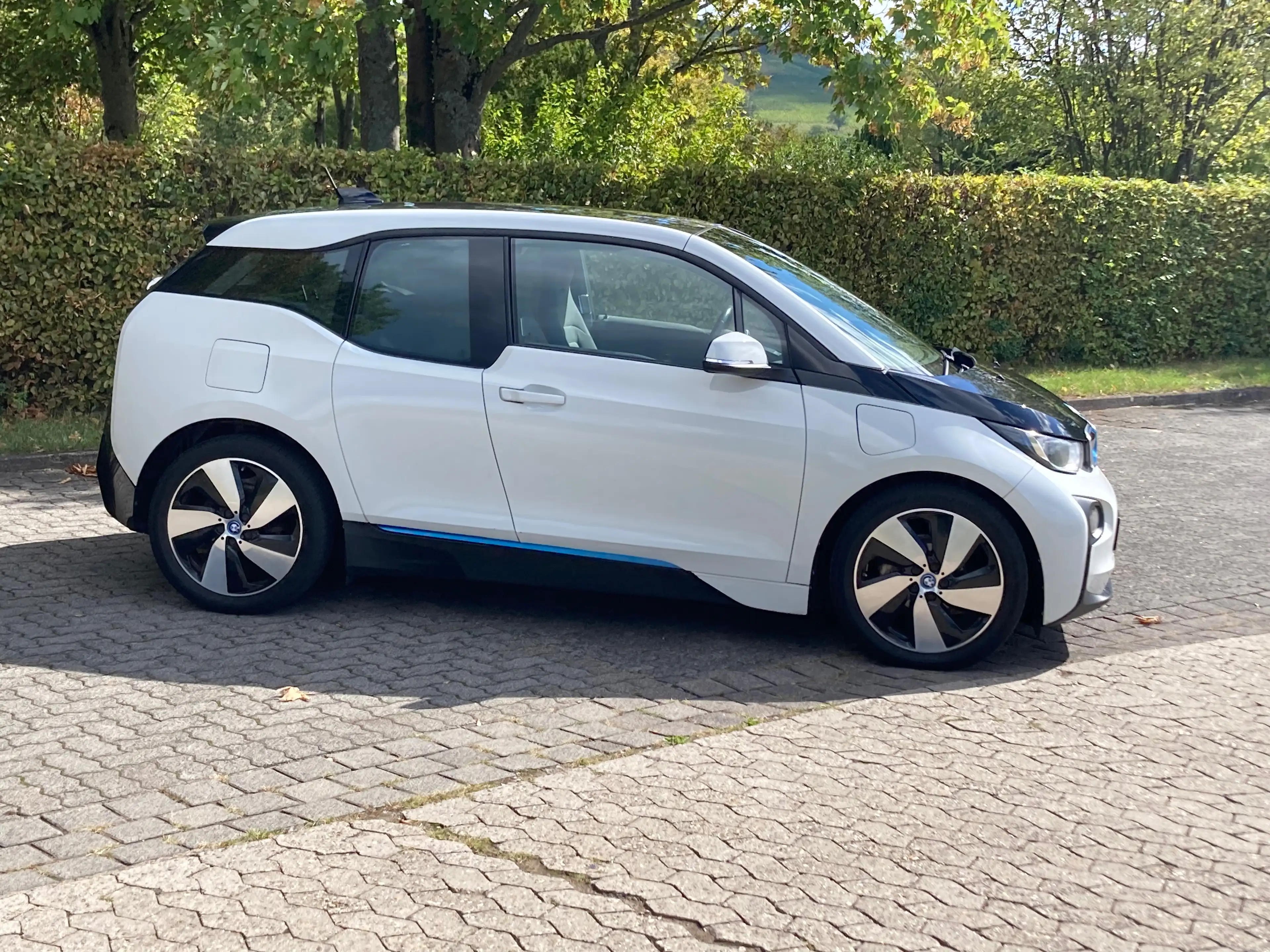 BMW i3 REX — photo 3