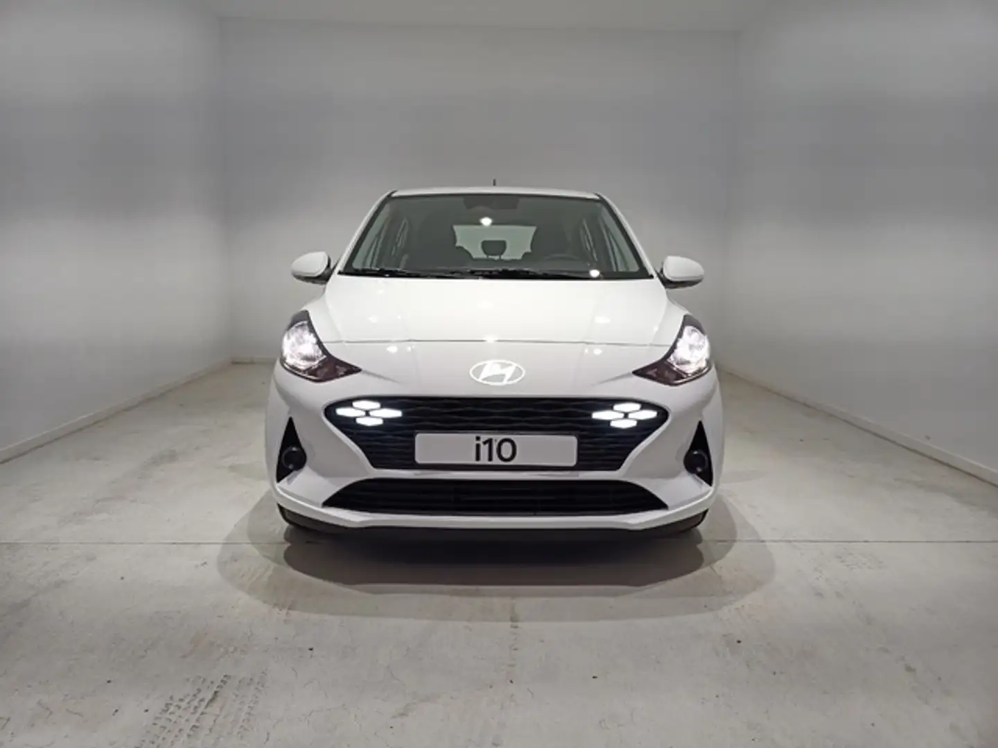 Hyundai i10 1.0 MPI Klass Blanco - 2