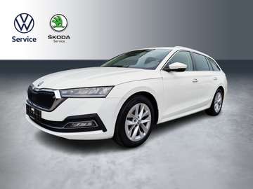 Octavia Combi 2.0 TDI DSG Style AHK Pano Navi LED