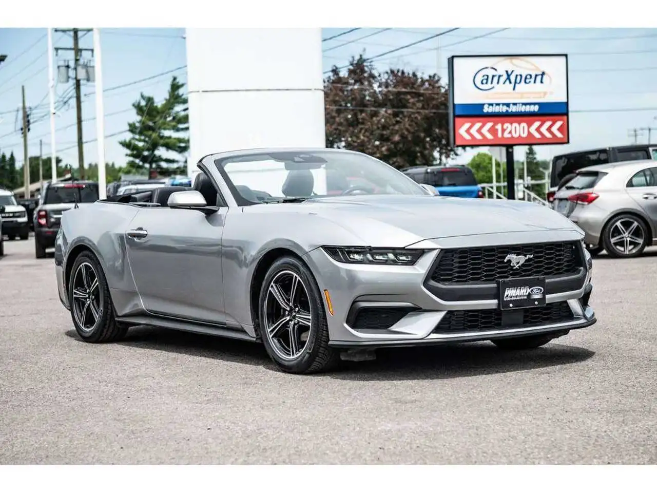 Ford Mustang снимка Ford Mustang