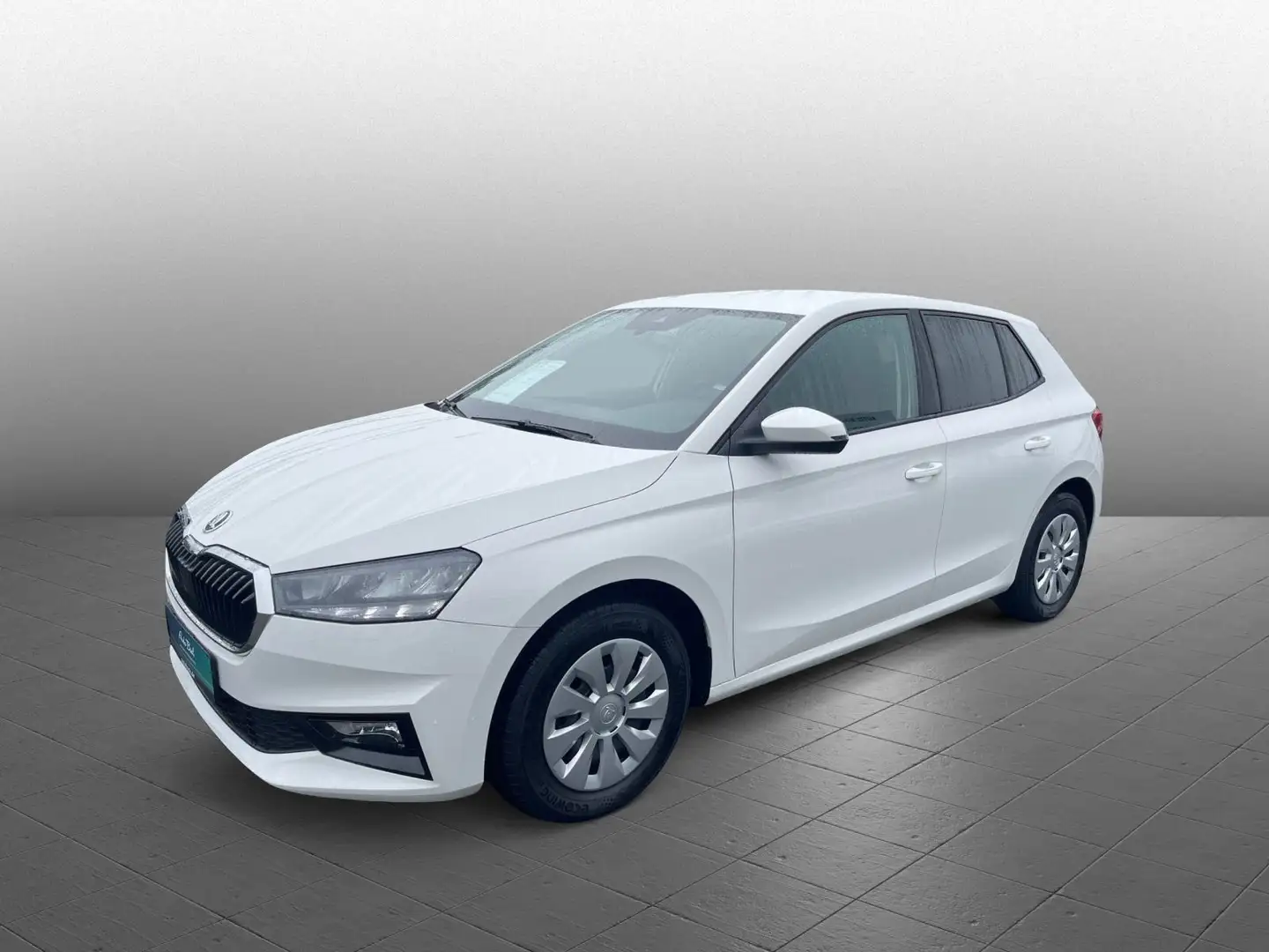 Skoda Fabia 1.0 MPI Active LED EPH CarPlay DAB Blanc - 1