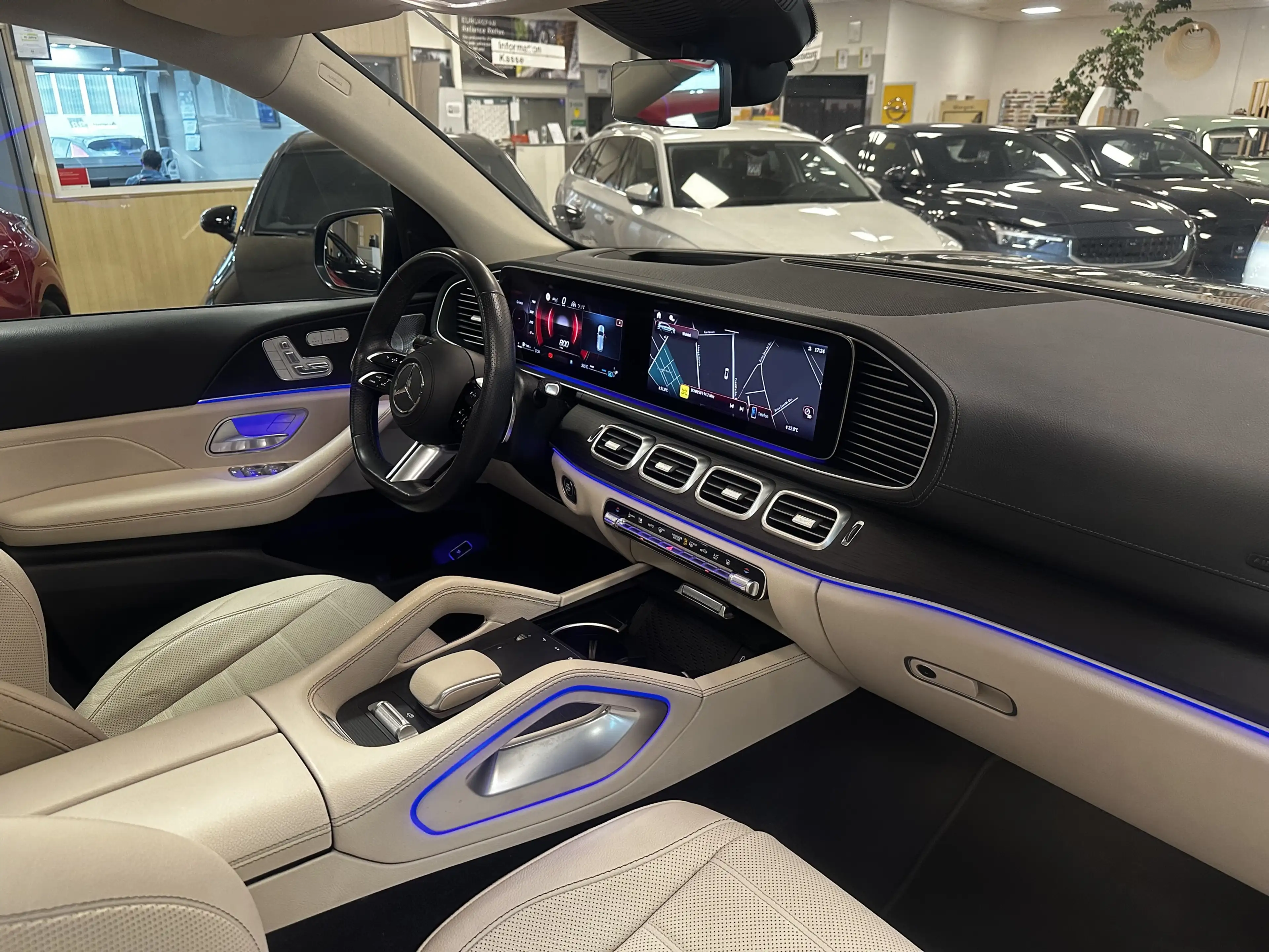 Mercedes-Benz GLS 450 AMG*Airmatic*Pano*Burmester*AHK*SHZ+BLÜ — photo 4