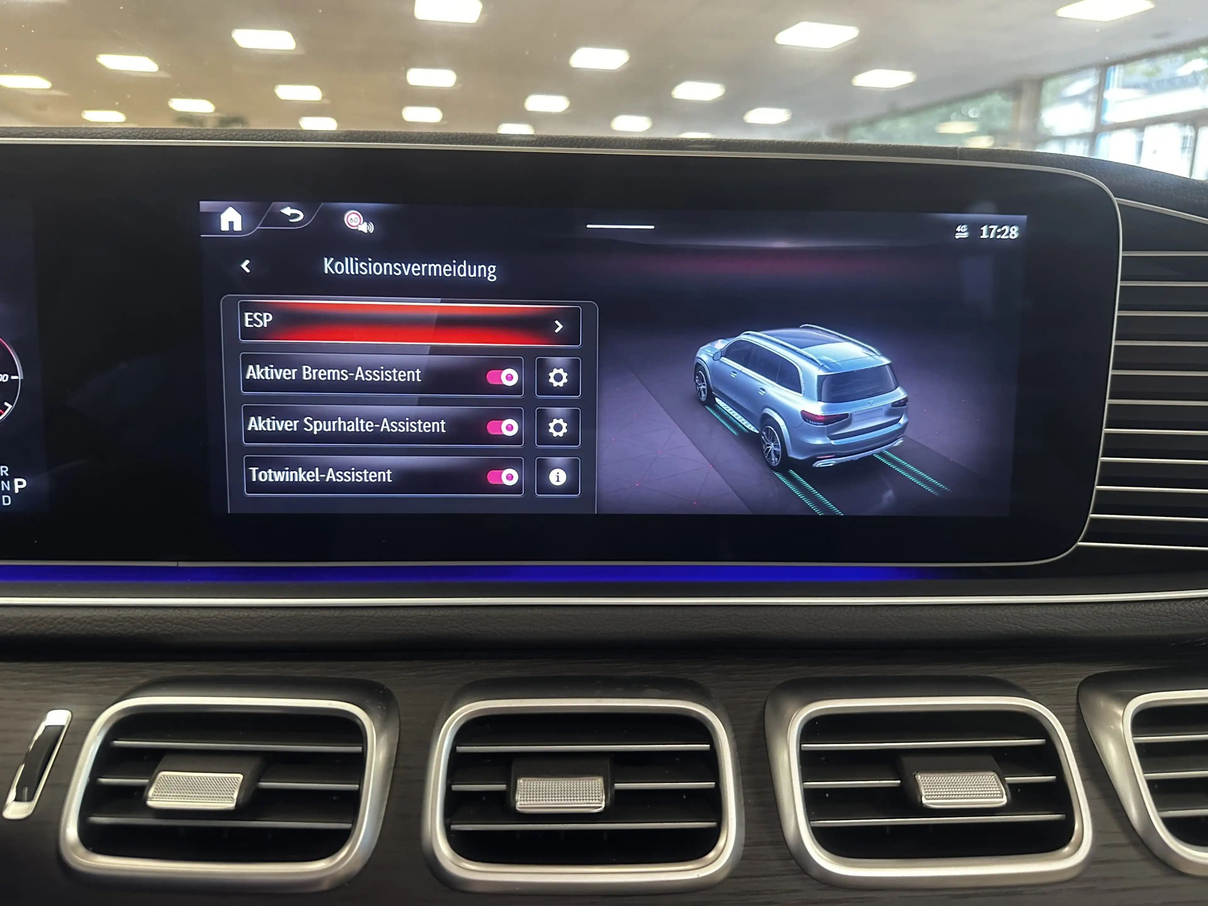 Mercedes-Benz GLS 450 AMG*Airmatic*Pano*Burmester*AHK*SHZ+BLÜ — photo 15
