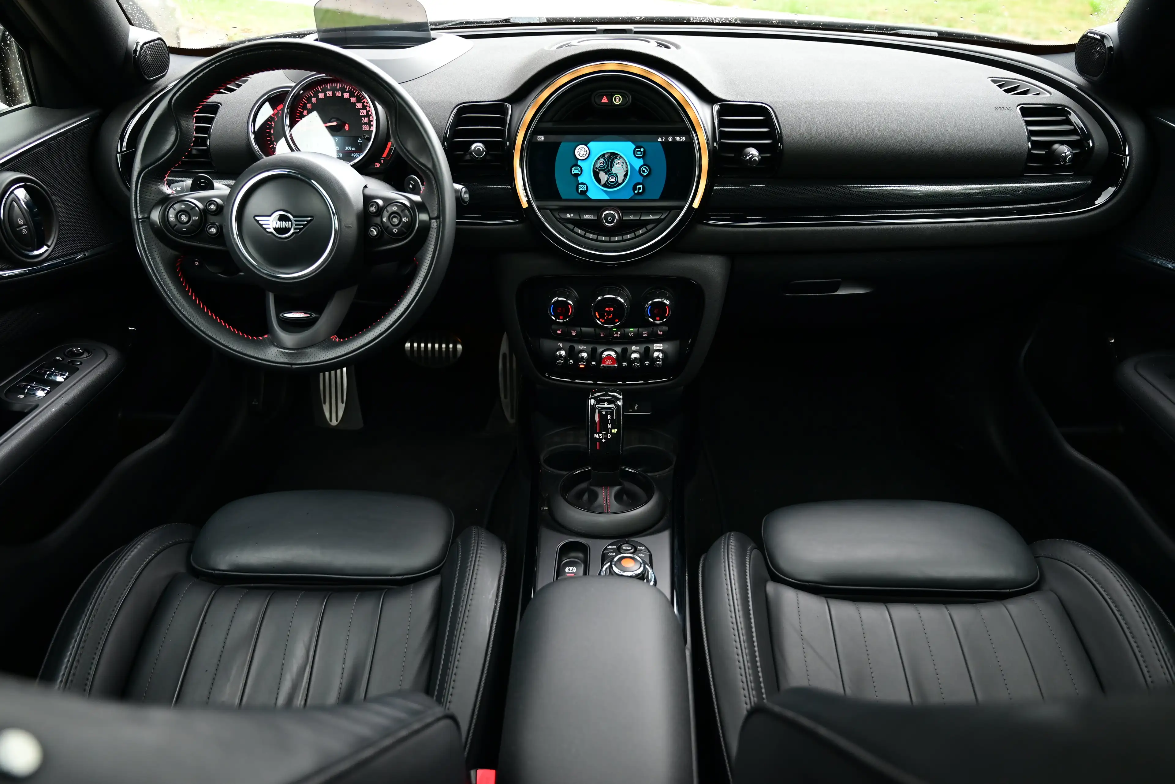 MINI John Cooper Works Clubman ALL4 AUT / LOUNGE LEATHER / SUNROOF / ELEK SEATS — photo 13
