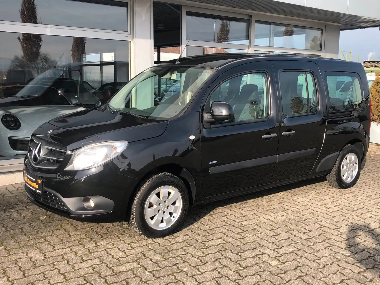 Mercedes-Benz Citan 111 CDI Tourer Edition extralang 7-Sitzer Negro - 1