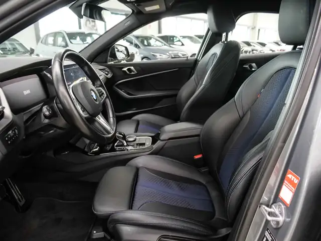 BMW 1 Series view 9