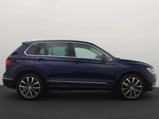 Volkswagen Tiguan view 17
