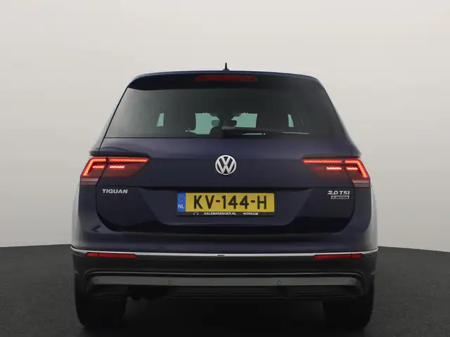 Volkswagen Tiguan view 4