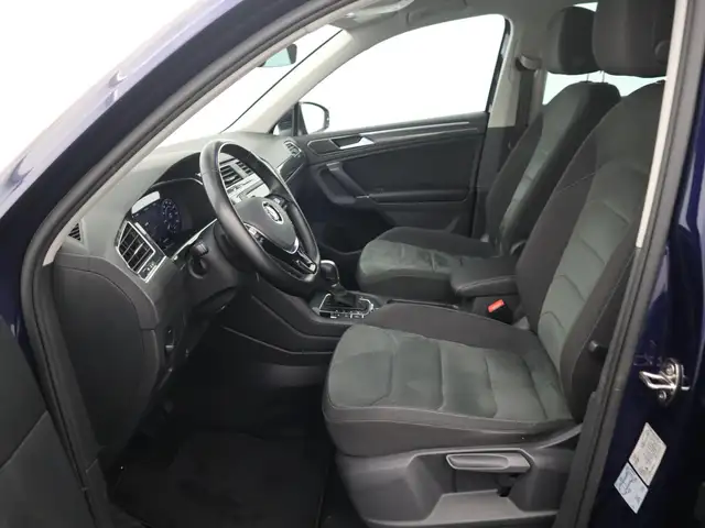 Volkswagen Tiguan view 21