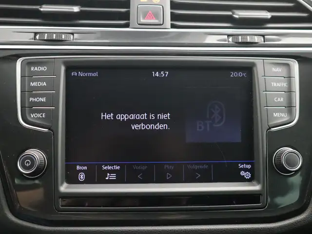 Volkswagen Tiguan view 23
