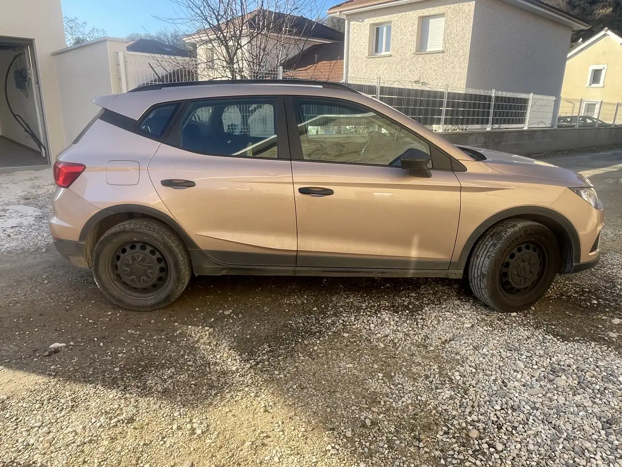 Seat Arona 1.0 EcoTSI 95 ch Start/Stop BVM5 Referen