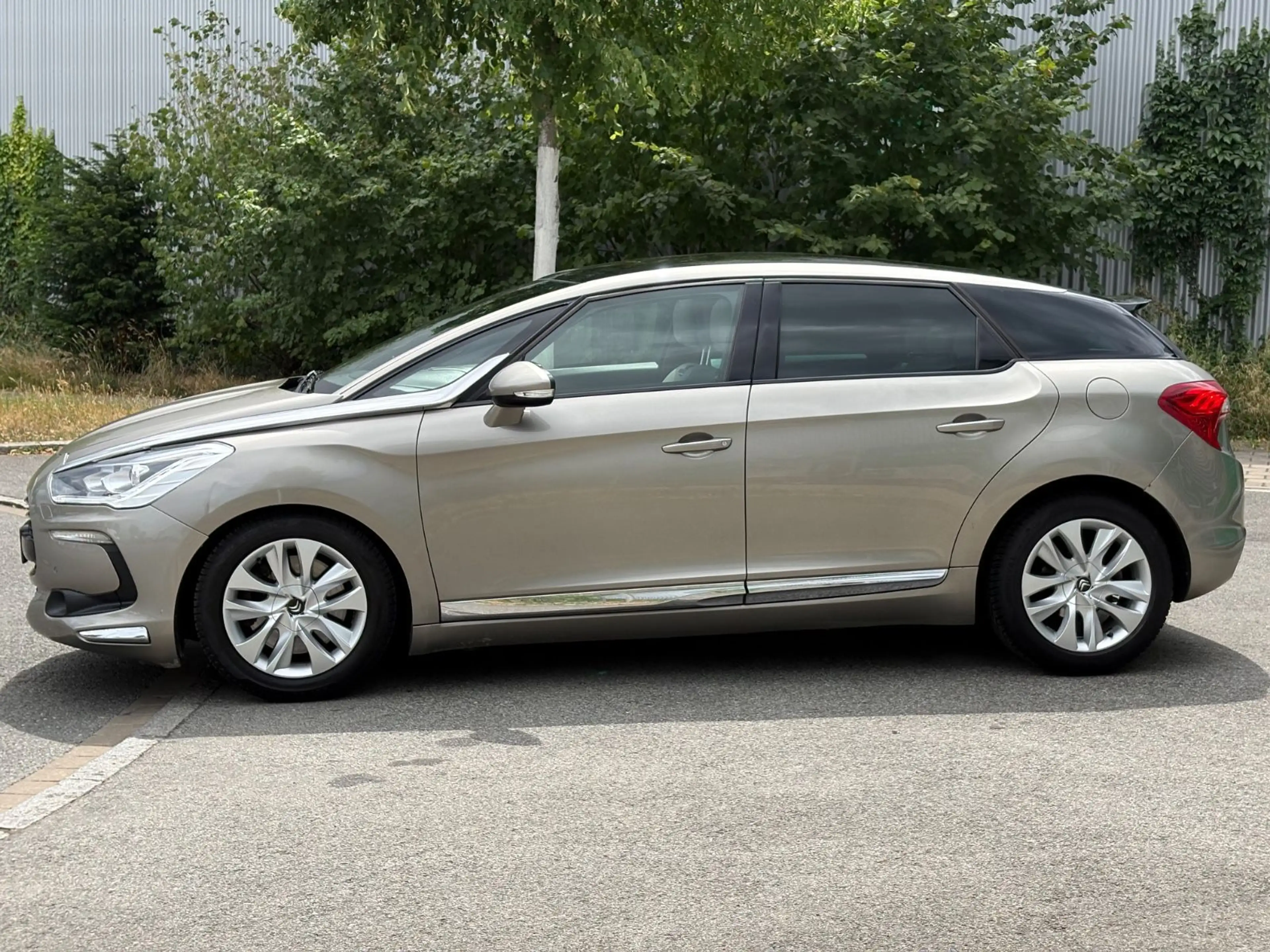 Citroen DS5 HDi 165 SportChic MASSAGE*Panorma*NAVI*XENON* — photo 6