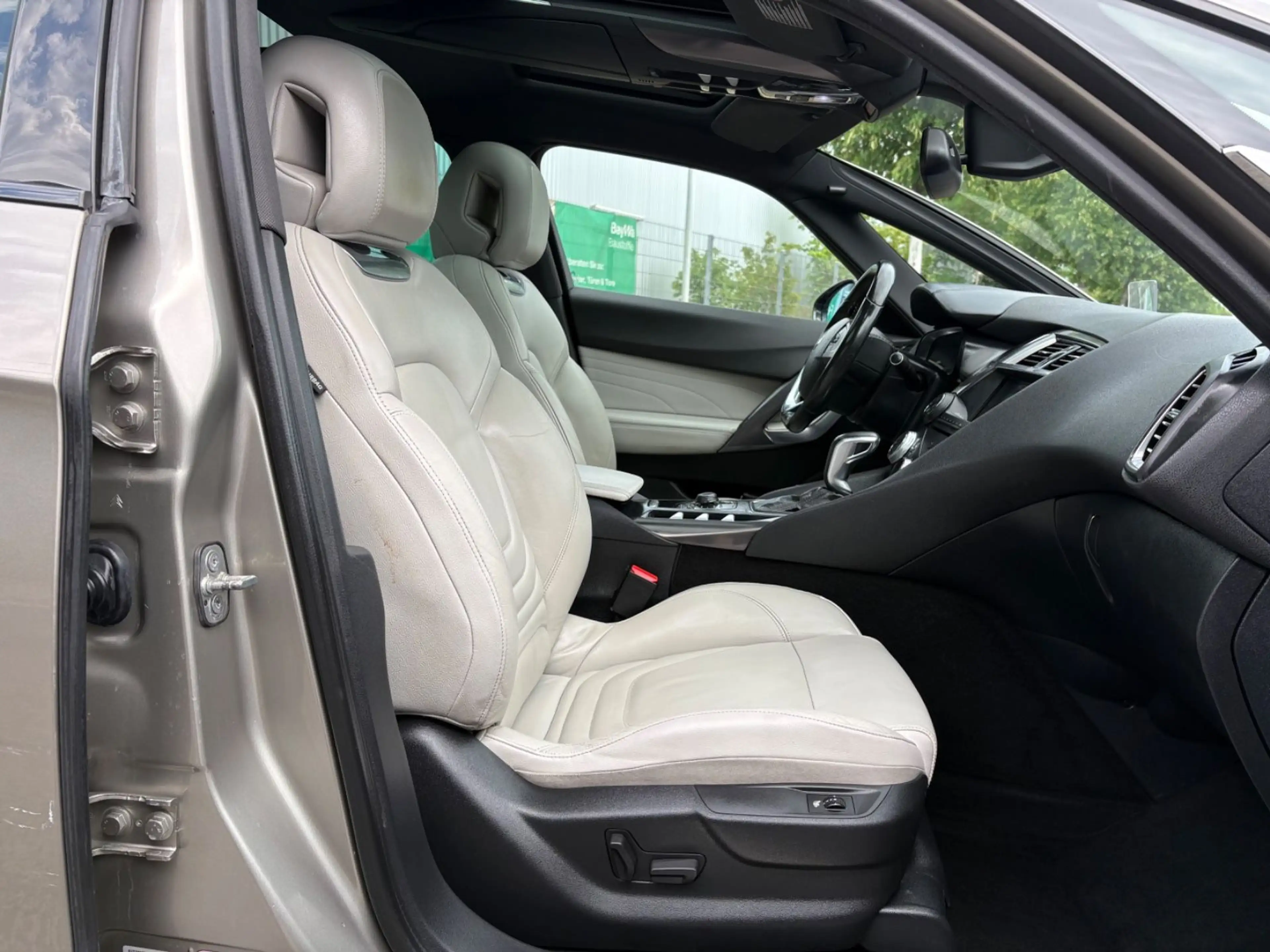 Citroen DS5 HDi 165 SportChic MASSAGE*Panorma*NAVI*XENON* — photo 11