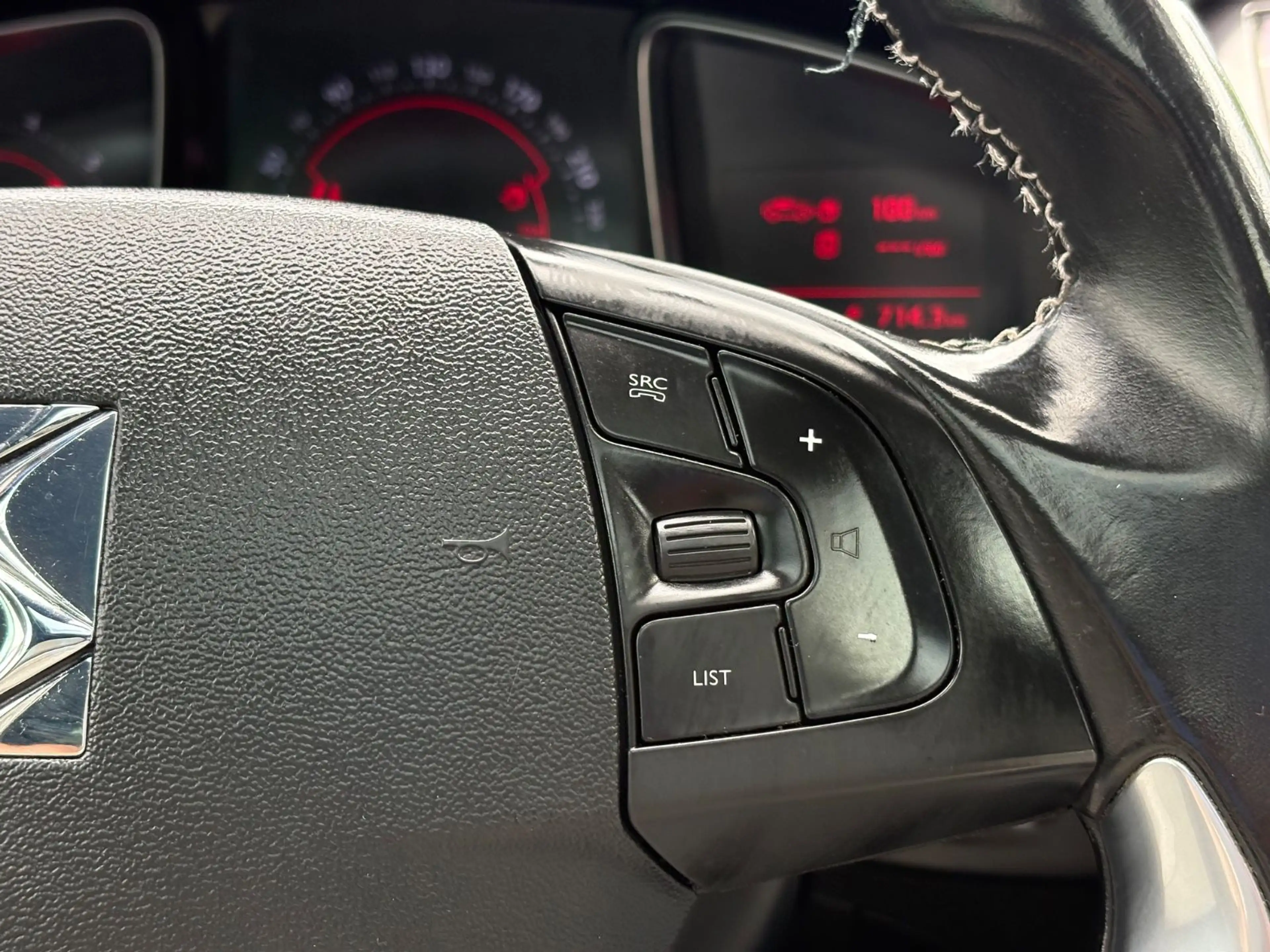 Citroen DS5 HDi 165 SportChic MASSAGE*Panorma*NAVI*XENON* — photo 14