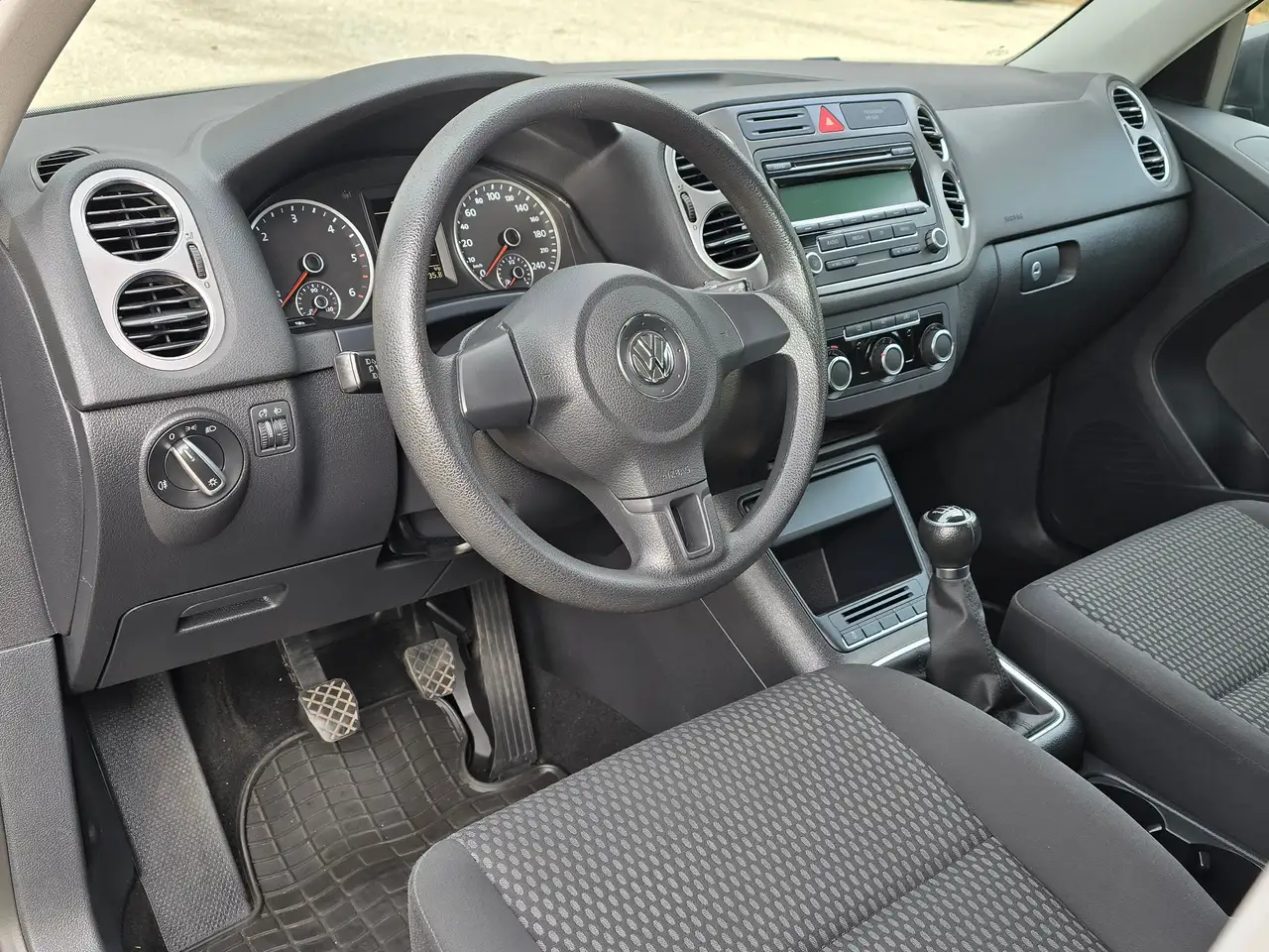 Volkswagen Tiguan Trend Top – Bild 12