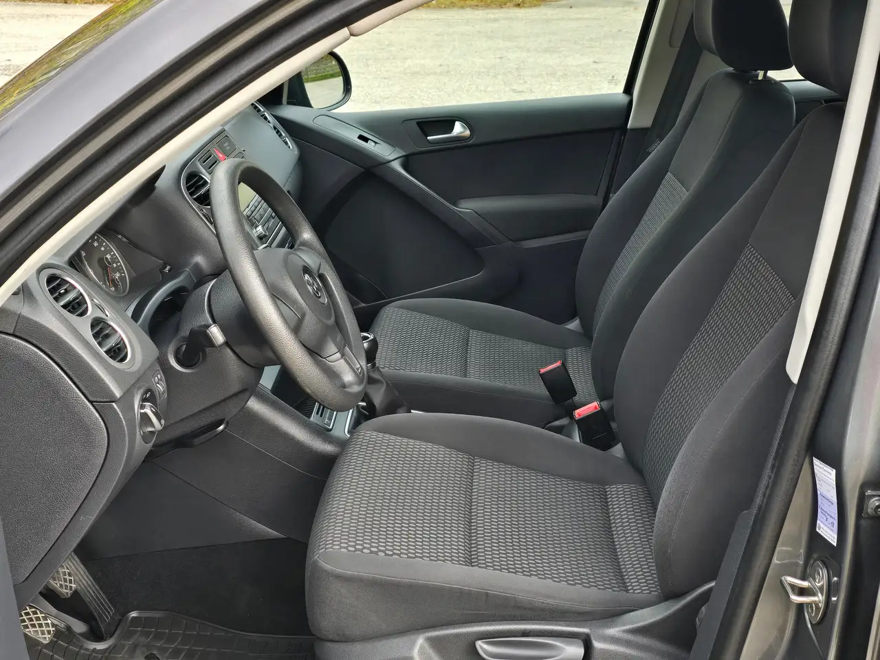 Volkswagen Tiguan Trend Top – Bild 10