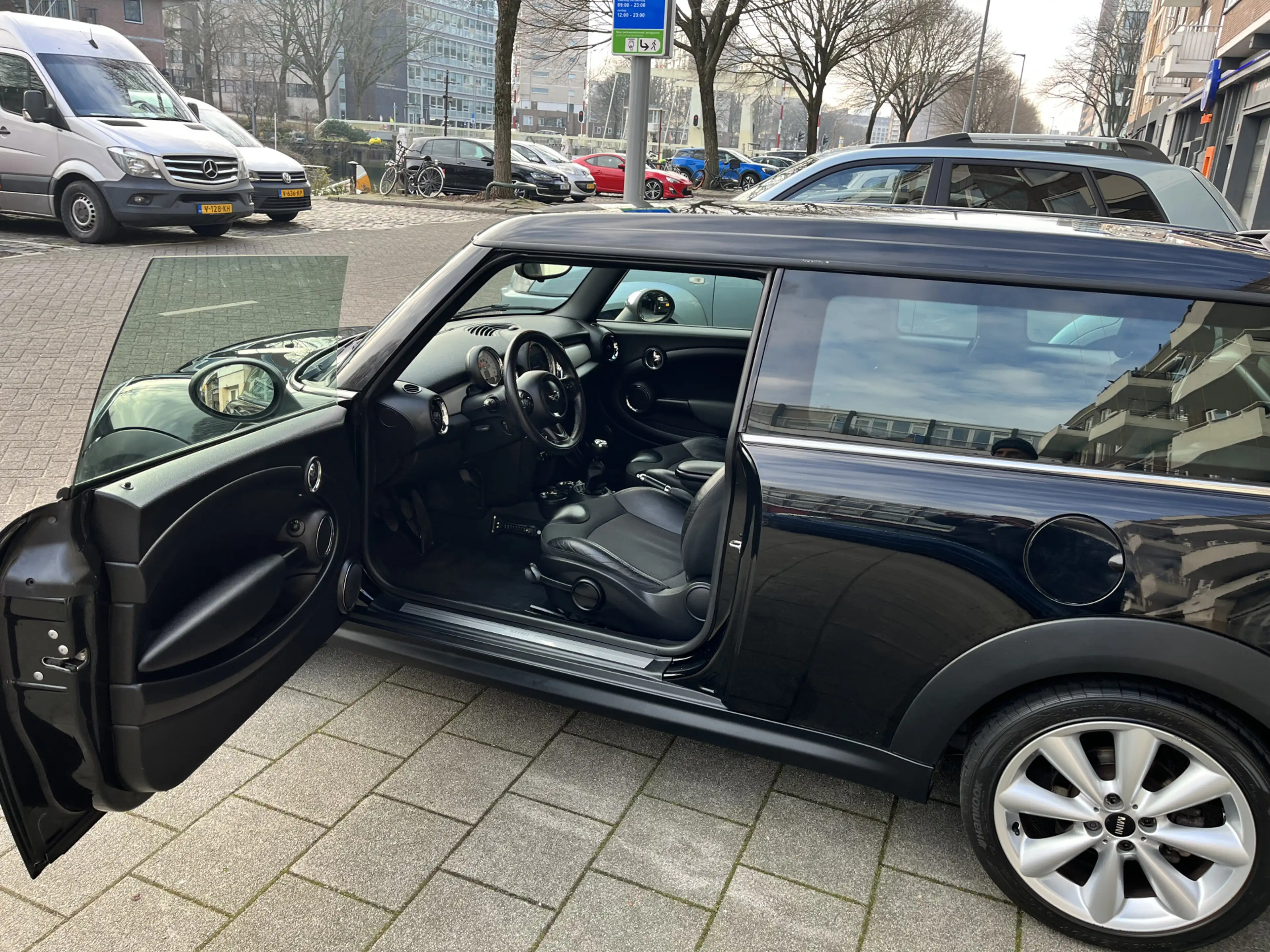 MINI One Clubman Mini 1.6 Final Edition — photo 8