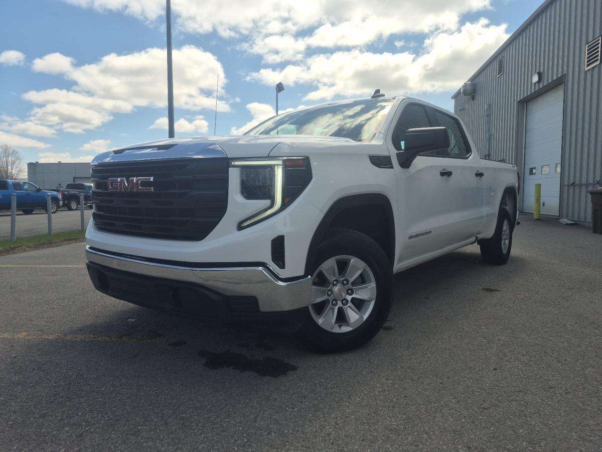 2025 GMC Sierra 1500 Pro cabine multiplace 4RM 157 po