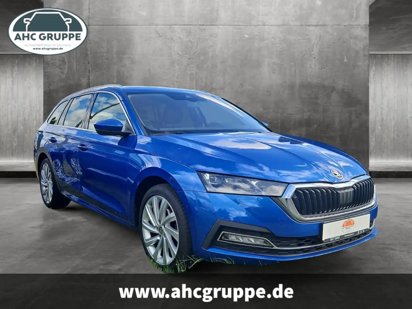 Skoda Octavia Combi First Edition 2,0l TDI110 kW DSG, Navi Matri Blau - 2