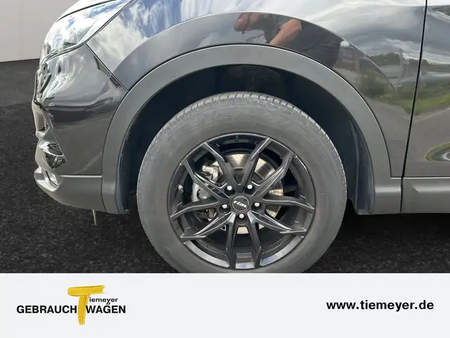 Nissan Qashqai view 9