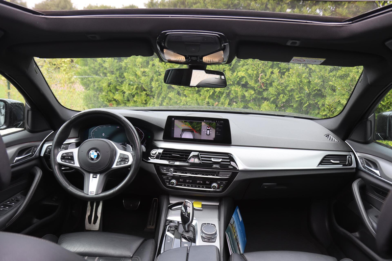 BMW 530 5-serie Touring 530i xDrive High Executive — photo 3