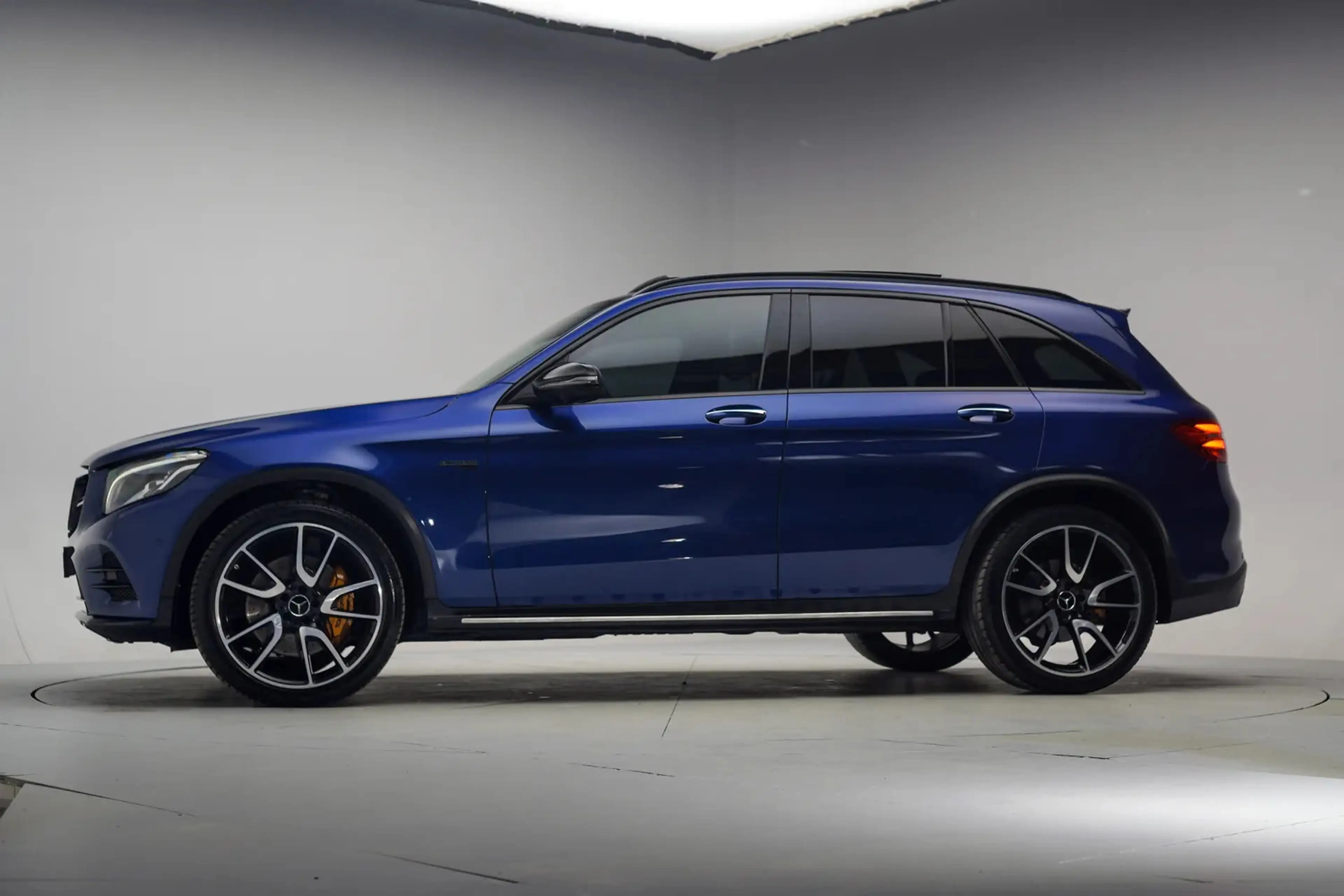 Mercedes-Benz GLC 43 AMG 4MATIC [ Panoramdak Luchtvering Burmester ] — photo 2
