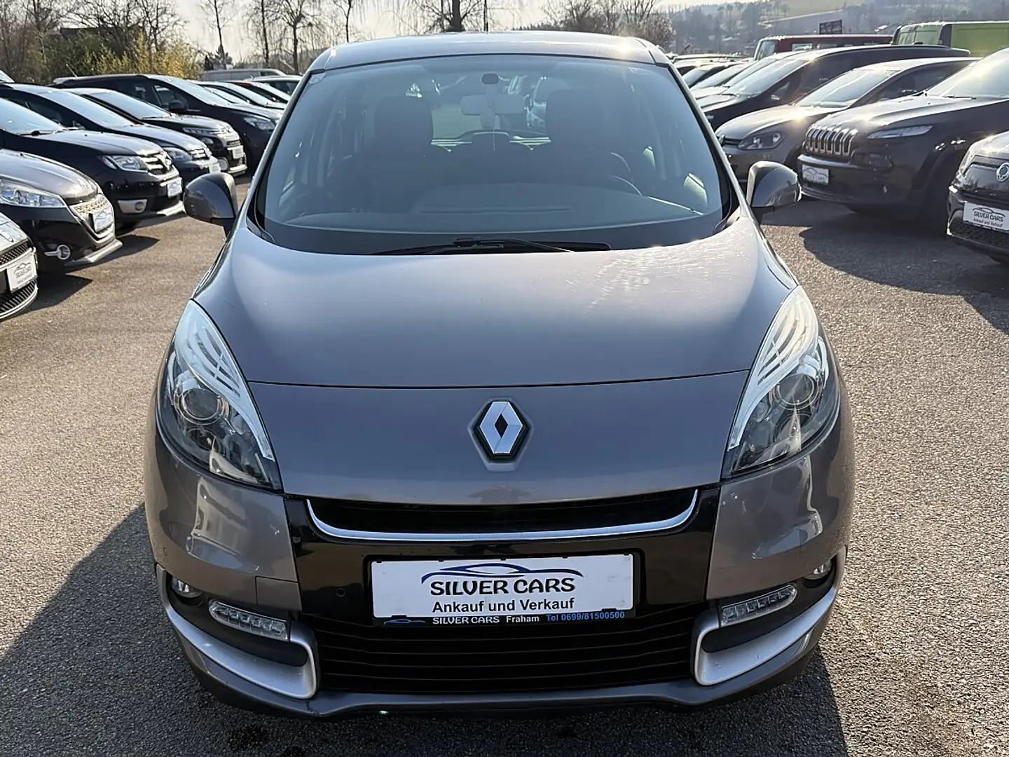 Renault Scenic Scénic Energy dCi 110 TomTom Edition Grau - 2