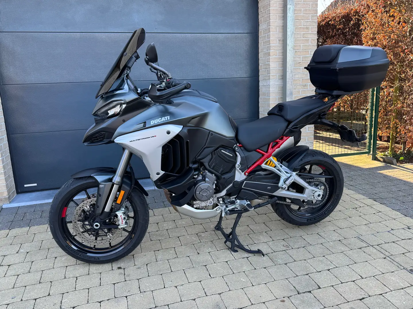 Ducati Multistrada V4 S Travel&Radar FULL +++btw+++ Argent - 1