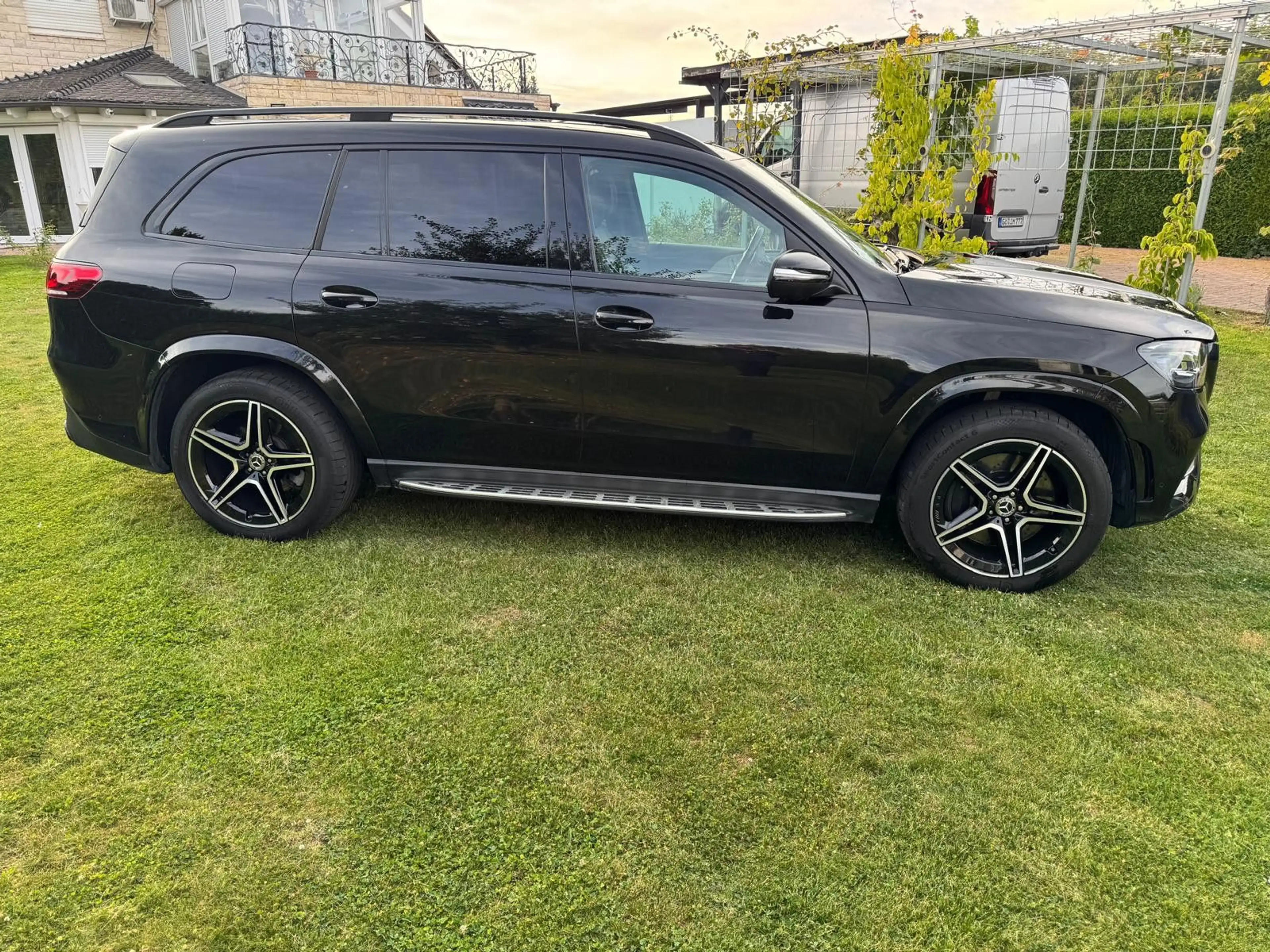 Mercedes-Benz GLS 350 d 4Matic AMG STYLING  SONDERANGEBOT — photo 4