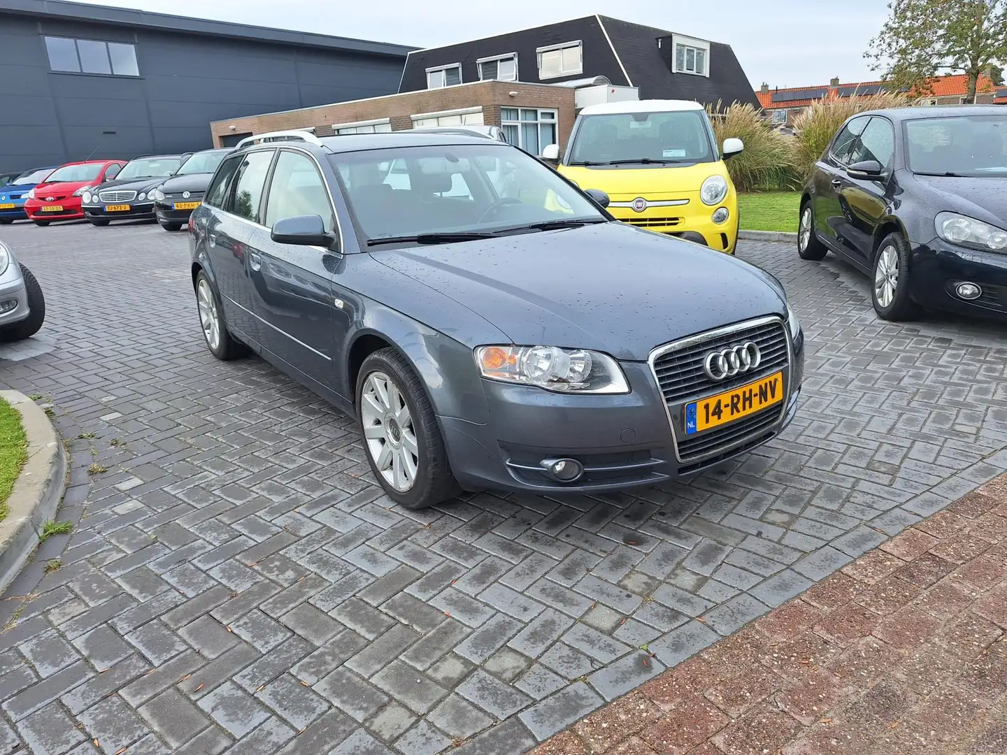 Audi A4 Avant 1.8 Turbo Pro Line / APK februari 2026 Gris - 2