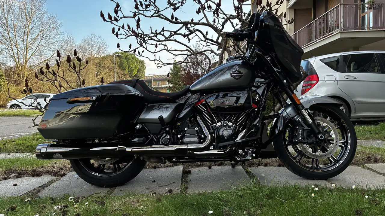 Harley-Davidson CVO Limited