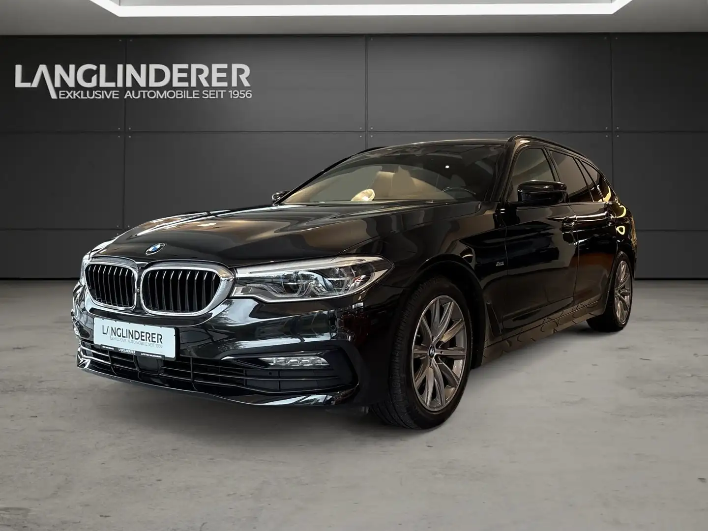 BMW 540 i xDrive Touring SportLine HUD Parking&DrivingAssi Schwarz - 1