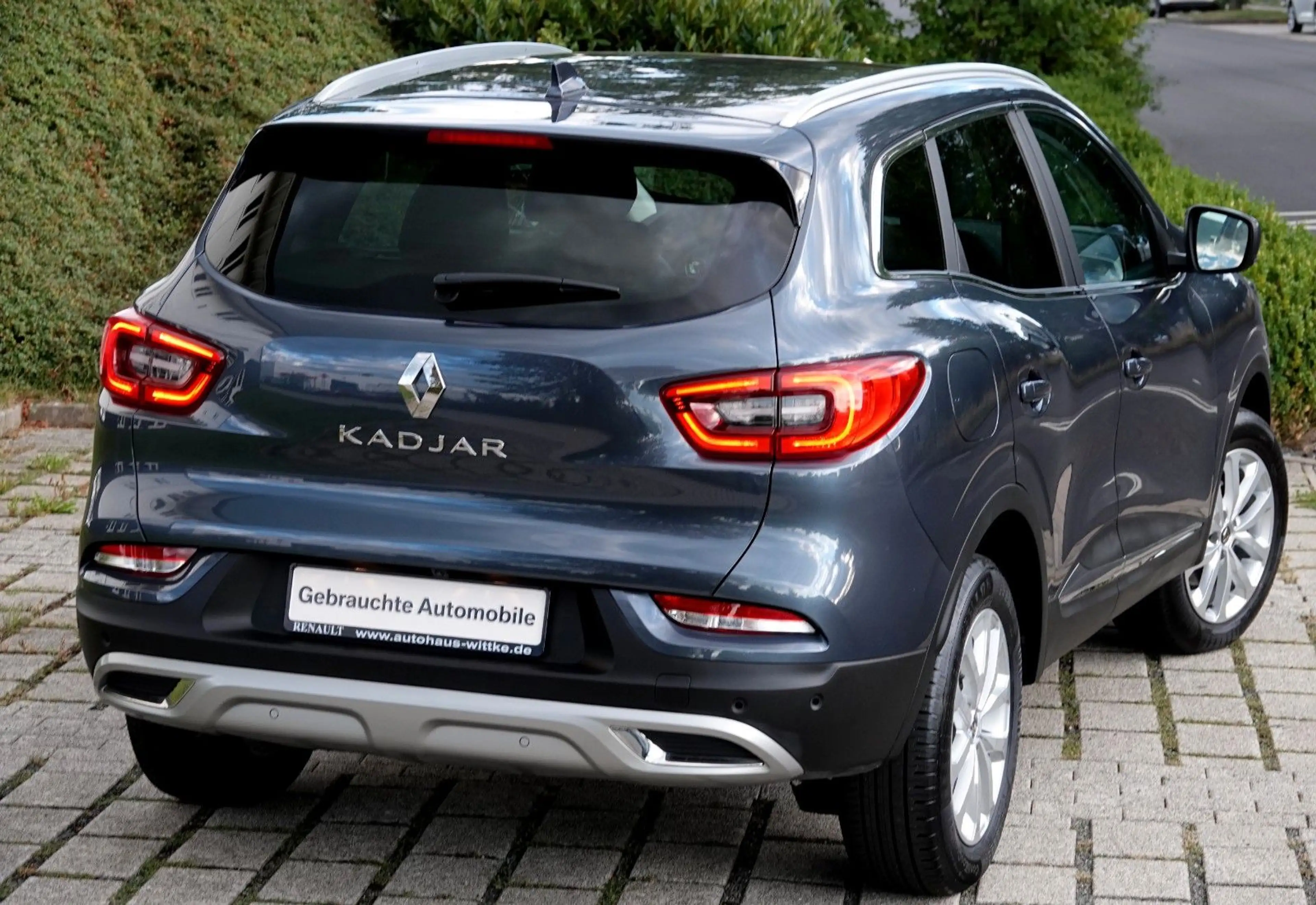 Renault Kadjar 1.3 TCe 160 *LIMITED DELUXE* FULL LED*KAM — photo 4