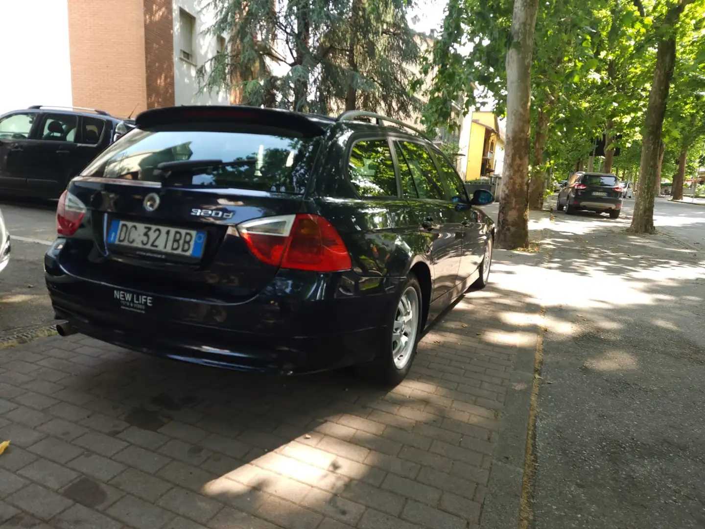 BMW 320 Serie 3 E91 Touring 320d Msport Blu/Azzurro - 2