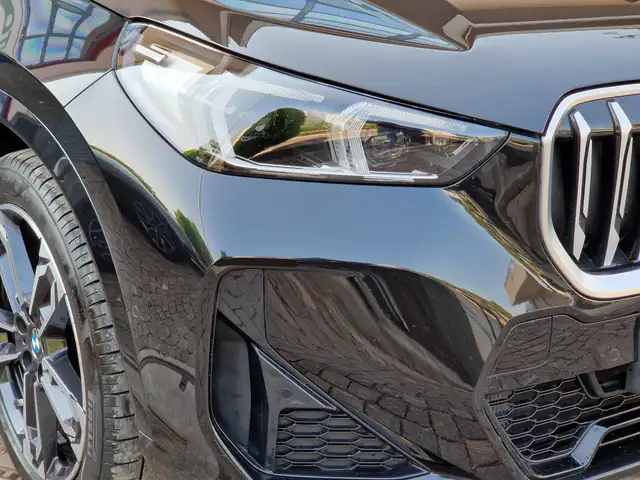 BMW X1 view 6