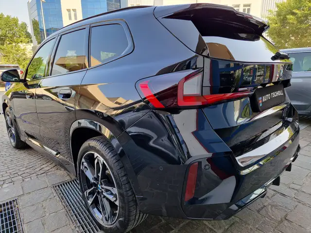 BMW X1 view 4
