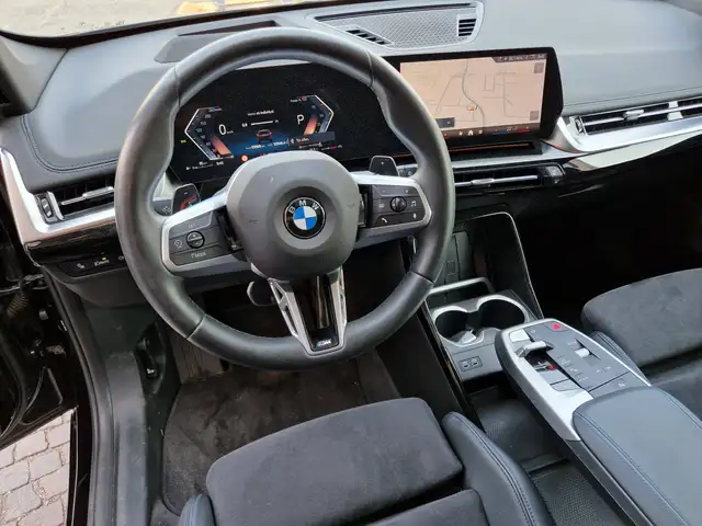 BMW X1 view 10